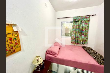 Quarto 2 de casa à venda com 2 quartos, 130m² em Jardim Santa Barbara, Guarulhos