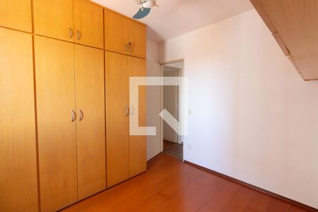 Quarto 1 de apartamento para alugar com 2 quartos, 56m² em Vila Gomes, São Paulo