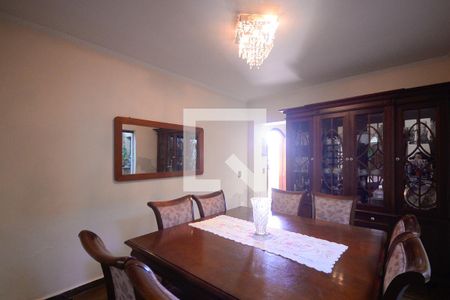 Sala de Jantar  de casa à venda com 4 quartos, 358m² em Vila Moraes, São Paulo