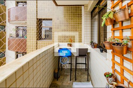 Varanda de apartamento à venda com 3 quartos, 90m² em Coracao de Jesus, Belo Horizonte