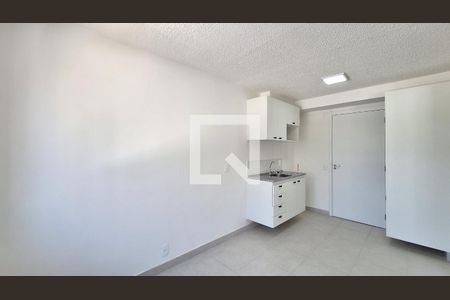 Sala/Cozinha/Área de serviço de apartamento para alugar com 1 quarto, 24m² em Várzea da Barra Funda, São Paulo