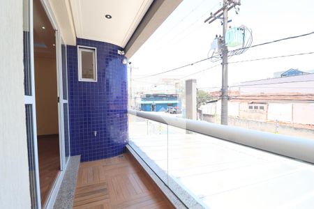 Varanda Sala de casa à venda com 3 quartos, 263m² em Pinheirinho, Santo André