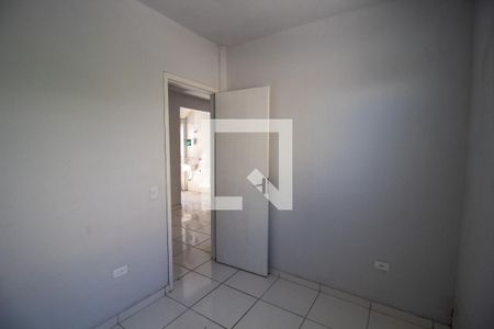Quarto 1 de apartamento para alugar com 2 quartos, 30m² em Jardim Lucia, São Paulo