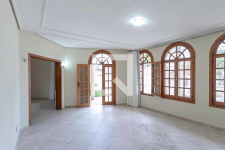 Sala 1 de casa para alugar com 4 quartos, 420m² em Castelo, Belo Horizonte