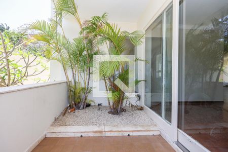 Sala 2 de casa à venda com 3 quartos, 630m² em Jardim Leonor, São Paulo
