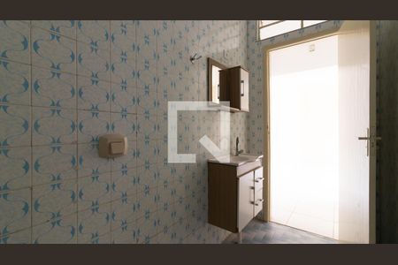 Banheiro de casa para alugar com 1 quarto, 97m² em Parque Boturussu, São Paulo