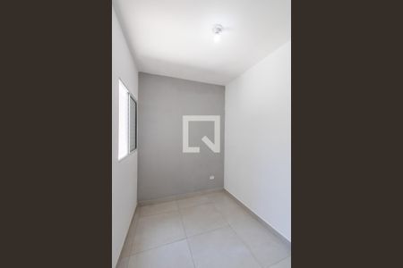 Quarto 1 de apartamento para alugar com 2 quartos, 45m² em Jardim Maringa, São Paulo