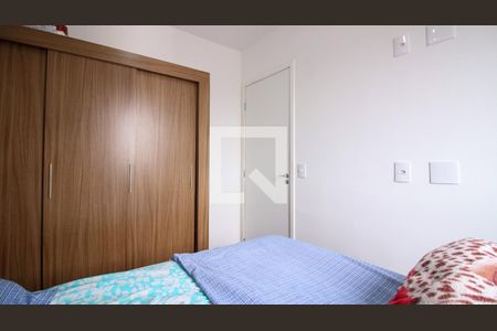 Quarto 2 de apartamento para alugar com 2 quartos, 37m² em Cidade Satelite Santa Barbara, São Paulo