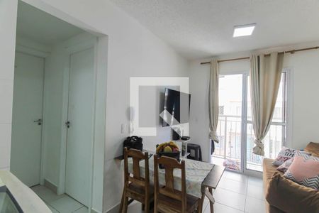 Sala/Cozinha de apartamento para alugar com 2 quartos, 40m² em Vila Ema, São Paulo