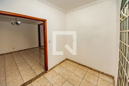 Casa para alugar com 5 quartos, 276m² em Santa Monica, Belo Horizonte