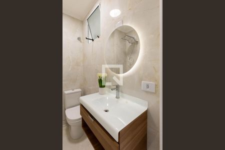 Banheiro de kitnet/studio para alugar com 1 quarto, 34m² em Santa Ifigênia, São Paulo