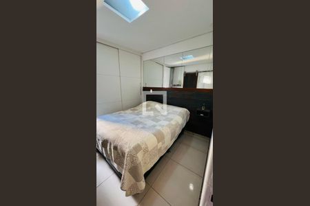 Quarto de apartamento à venda com 3 quartos, 90m² em São Pedro, Belo Horizonte