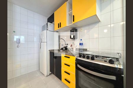 Cozinha de apartamento para alugar com 1 quarto, 40m² em Vila Olímpia, São Paulo
