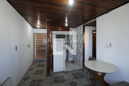 Sala de apartamento para alugar com 2 quartos, 45m² em Rubem Berta, Porto Alegre