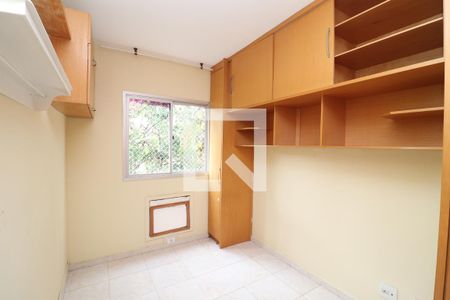Quarto de apartamento para alugar com 2 quartos, 60m² em Tauá, Rio de Janeiro