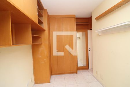 Quarto de apartamento para alugar com 2 quartos, 60m² em Tauá, Rio de Janeiro