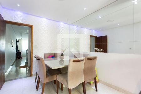 Sala de Jantar  de casa à venda com 3 quartos, 140m² em Vila Carmosina, São Paulo