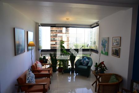 Sala de apartamento à venda com 2 quartos, 88m² em Barra da Tijuca, Rio de Janeiro