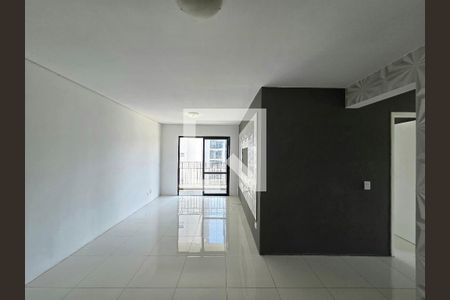 Sala de apartamento à venda com 3 quartos, 76m² em Vila Olímpia, São Paulo