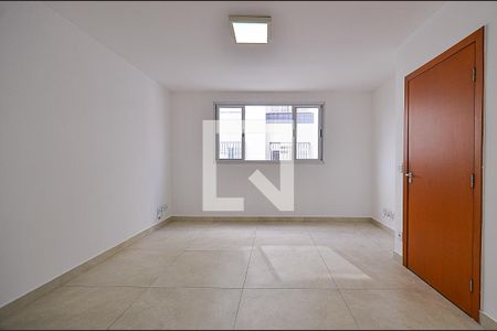 Sala de apartamento para alugar com 3 quartos, 94m² em Ipiranga, Belo Horizonte