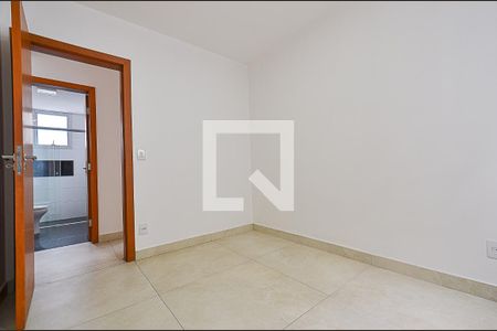 Quarto 1 de apartamento para alugar com 3 quartos, 94m² em Ipiranga, Belo Horizonte