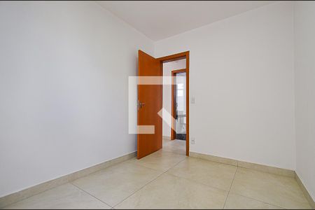 Quarto 1 de apartamento para alugar com 3 quartos, 94m² em Ipiranga, Belo Horizonte