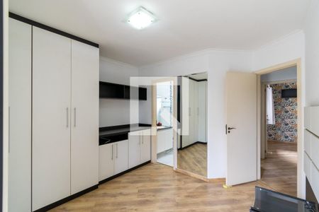 Suíte  de casa de condomínio à venda com 3 quartos, 110m² em Jardim Oriental, São Paulo