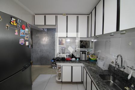 Sala / Cozinha de apartamento à venda com 2 quartos, 57m² em Parada Inglesa, São Paulo