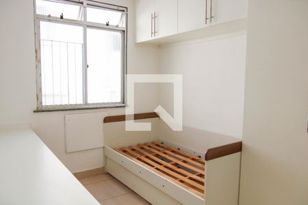 Quarto 1 de apartamento para alugar com 2 quartos, 56m² em Tomas Coelho RJ, Rio de Janeiro