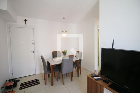 Sala de apartamento para alugar com 2 quartos, 45m² em Ramos, Rio de Janeiro