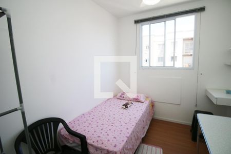 Quarto 2 de apartamento para alugar com 2 quartos, 45m² em Ramos, Rio de Janeiro