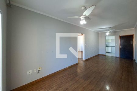 Sala de apartamento para alugar com 2 quartos, 85m² em Vila Tupi, Praia Grande