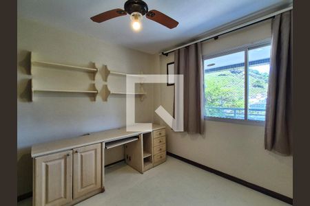 Quarto  de apartamento para alugar com 2 quartos, 75m² em Recreio dos Bandeirantes, Rio de Janeiro