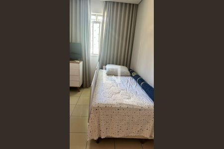 Apartamento à venda com 3 quartos, 120m² em Cabral, Contagem
