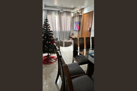 Apartamento à venda com 3 quartos, 120m² em Cabral, Contagem