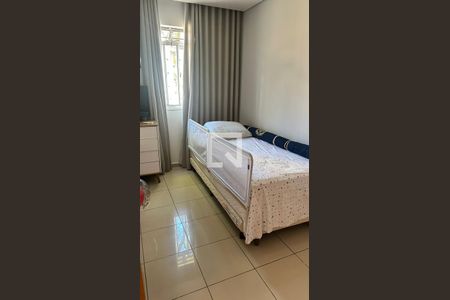 Apartamento à venda com 3 quartos, 120m² em Cabral, Contagem