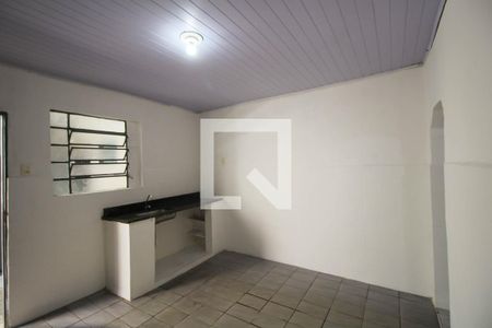 Cozinha de casa para alugar com 1 quarto, 33m² em Vila California, São Paulo
