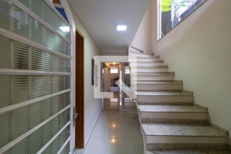Hall de entrada de casa à venda com 4 quartos, 310m² em Vila Nogueira, Campinas