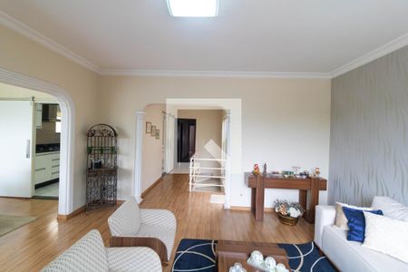 Salas de casa à venda com 4 quartos, 310m² em Vila Nogueira, Campinas