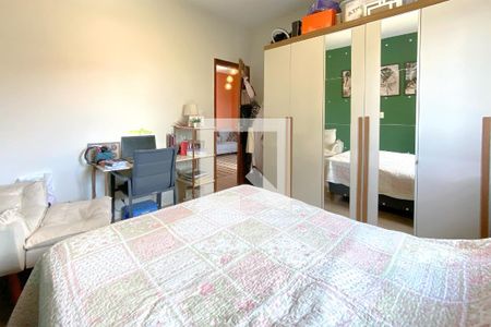 Quarto 1 de casa para alugar com 2 quartos, 129m² em Concórdia, Belo Horizonte