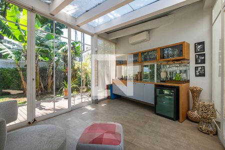 Sala 2 de casa à venda com 4 quartos, 420m² em Alto de Pinheiros, São Paulo