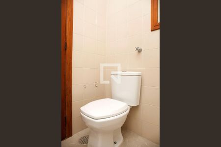 Banheiro de apartamento à venda com 2 quartos, 76m² em Petrópolis, Porto Alegre