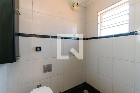 Banheiro da Suíte de casa para alugar com 1 quarto, 80m² em Jardim Vila Formosa, São Paulo