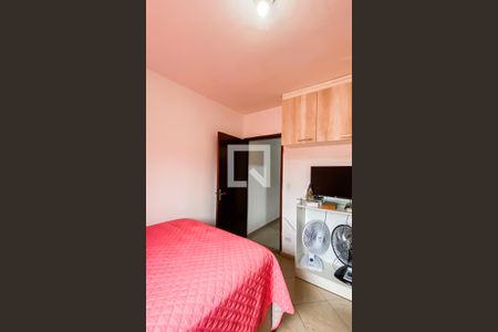 Quarto 1 de casa para alugar com 2 quartos, 280m² em Jardim Aricanduva, São Paulo