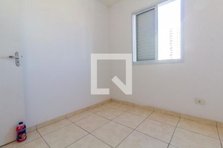 Quarto 1 de apartamento para alugar com 2 quartos, 29m² em Vila Esperança, São Paulo