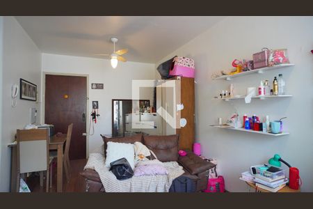 Conjugado  de kitnet/studio à venda com 1 quarto, 32m² em Menino Deus, Porto Alegre