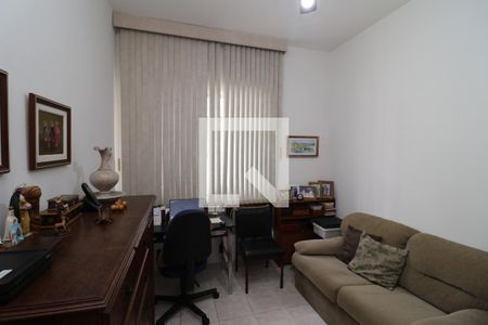 Quarto 1 de casa à venda com 4 quartos, 400m² em Moneró, Rio de Janeiro