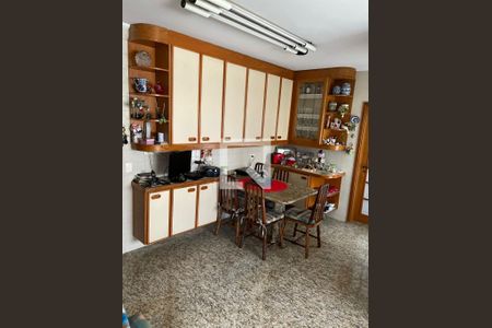 Apartamento à venda com 3 quartos, 211m² em Planalto Paulista, São Paulo