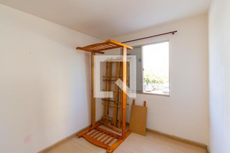 Quarto 2 de apartamento para alugar com 2 quartos, 56m² em Vila Ivone, São Paulo