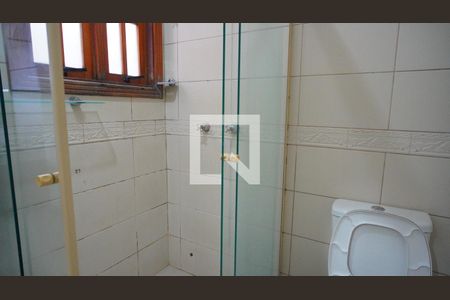 Banheiro suite  de apartamento à venda com 2 quartos, 76m² em Jardim Botânico, Porto Alegre